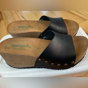 BioNatura Black Leather Wedge Shoe-Women’s EUR 37/US 7